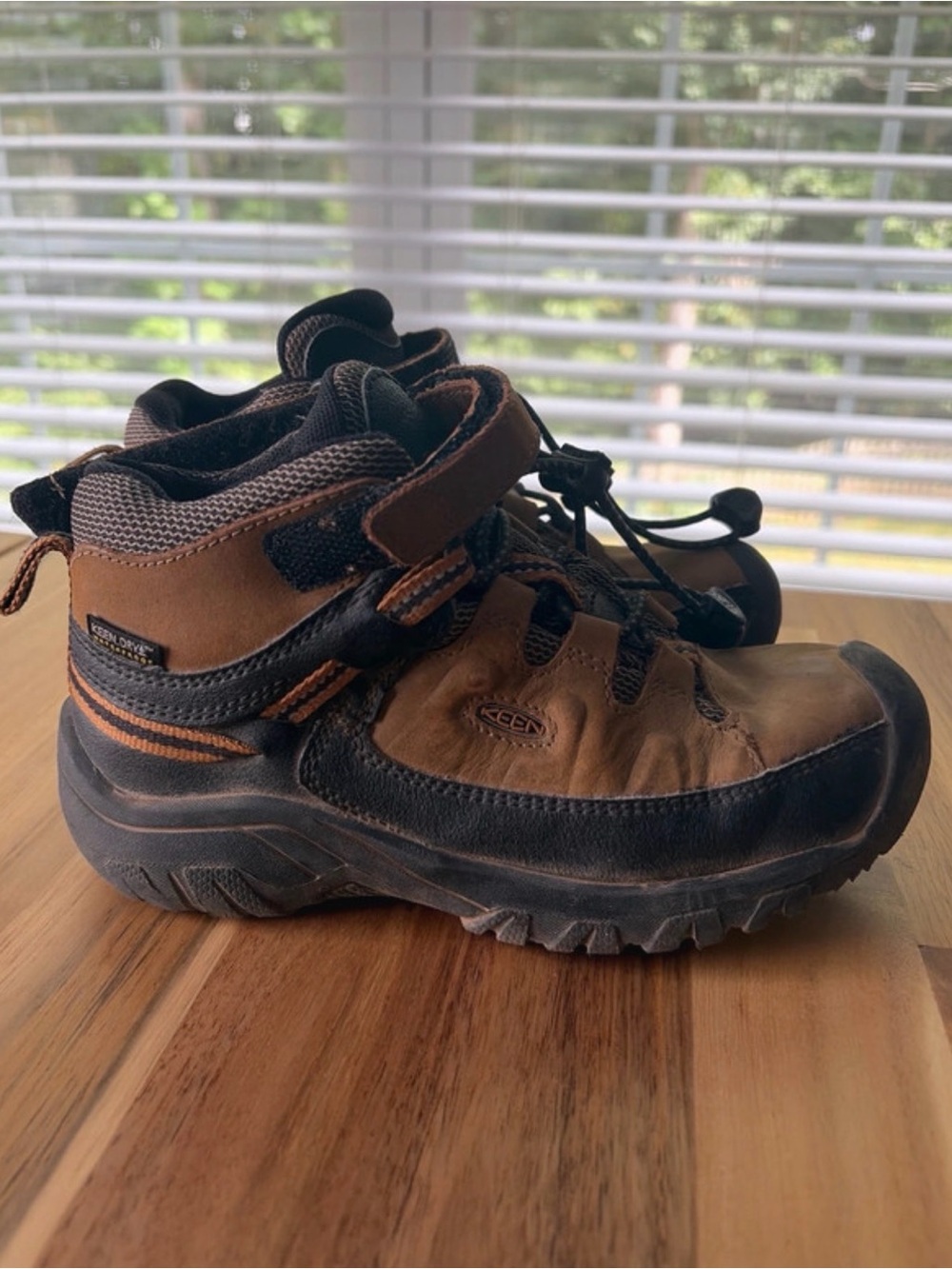 Keen Kids Brown and Black Waterproof Hiking Boots